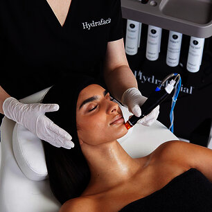 Visual Hydrafacial